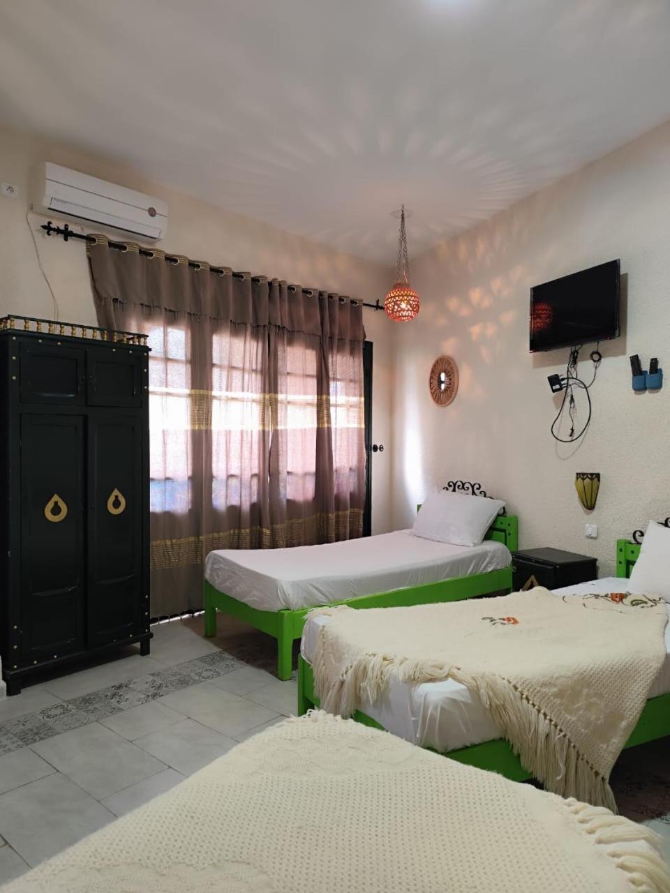 תוניס Hotel Ayachi מראה חיצוני תמונה